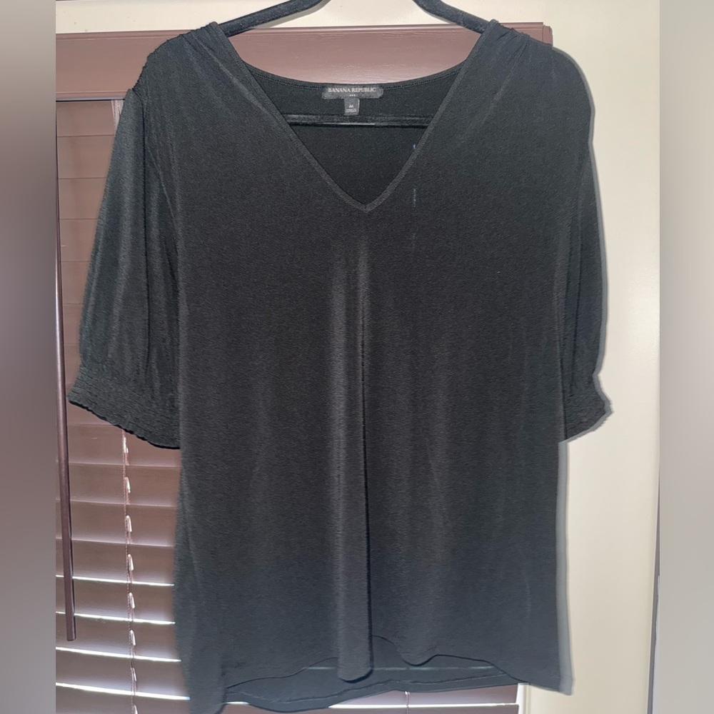 Banana Republic Charcoal V-Neck Blouse